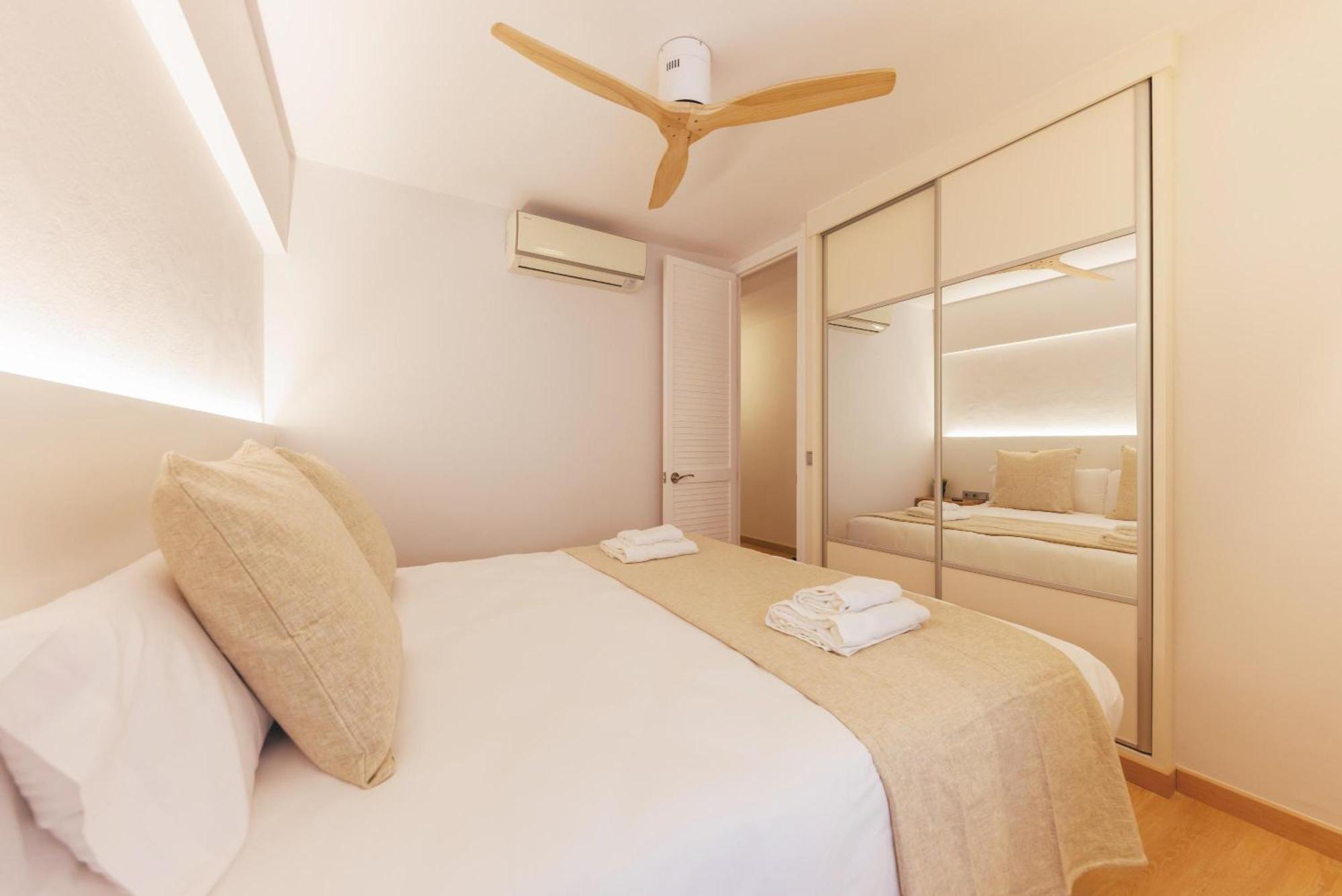Bravissimo Hortes, 3-Bedroom Centre Apartment Χιρόνα Εξωτερικό φωτογραφία